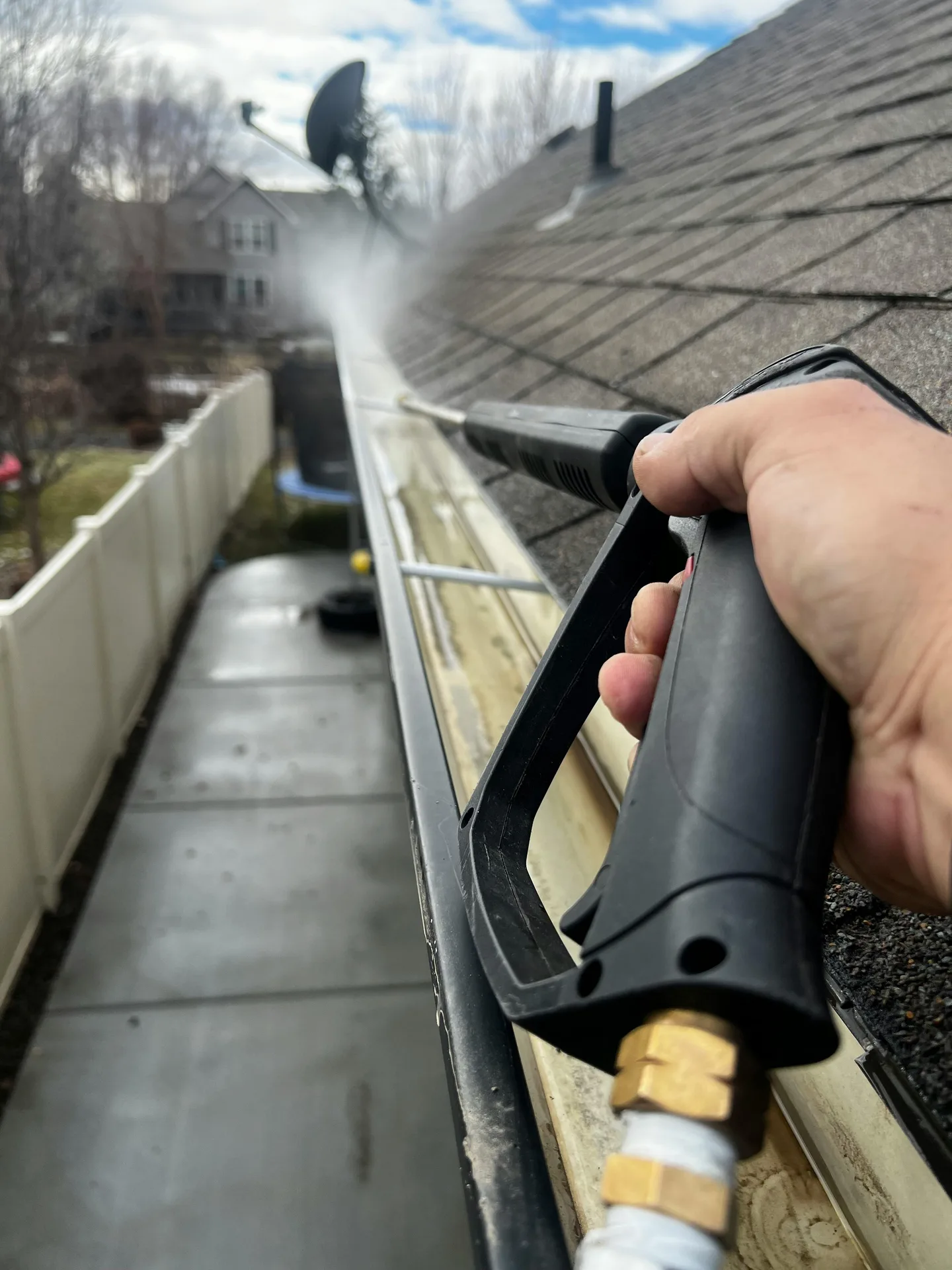 Parking Lot Pressure Washing on /graffiti-removal/ — Montreal Pressure Washing Montreal